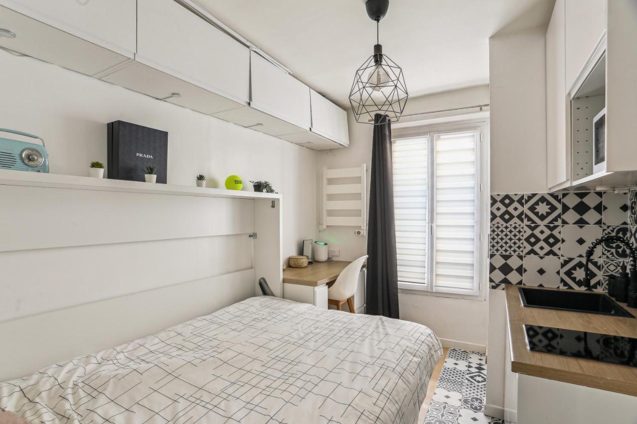 Small Comfortable Studio Near Eiffel Tower Παρίσι Εξωτερικό φωτογραφία